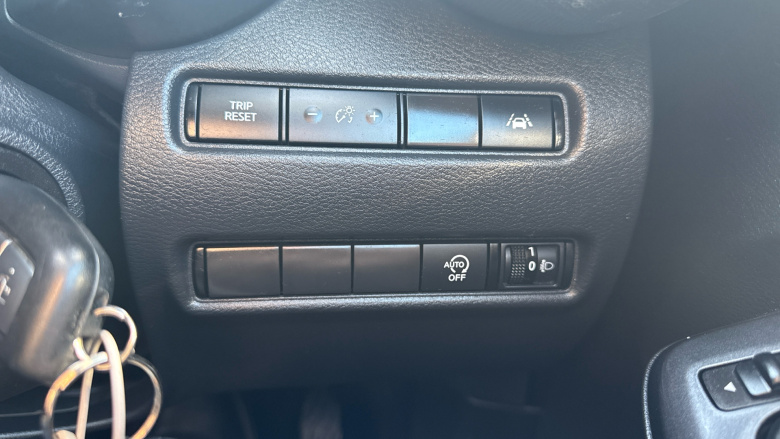 Nissan Juke 1.0 DiG-T 114 Acenta 5dr Petrol Hatchback